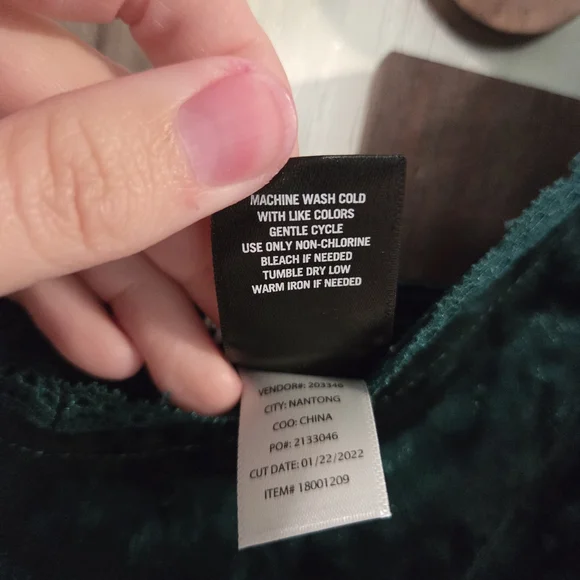 NWOT Hot Topic Green Velvet Skater Slip Dress- Size 3x - Picture 8 of 8